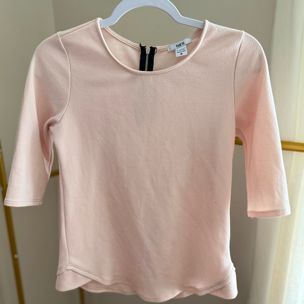 Bar III Blush Pink Textured Knit Top with Exposed Back Zipper | M